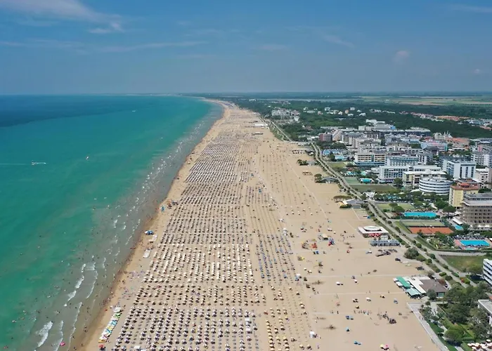 Peaceful With A Huge Terrace - Beahost Bibione