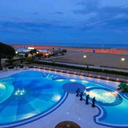 Peaceful With A Huge Terrace - Beahost