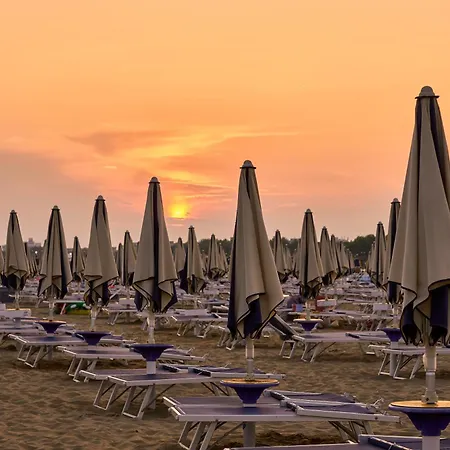 Apartamento Peaceful With A Huge Terrace - Beahost Bibione